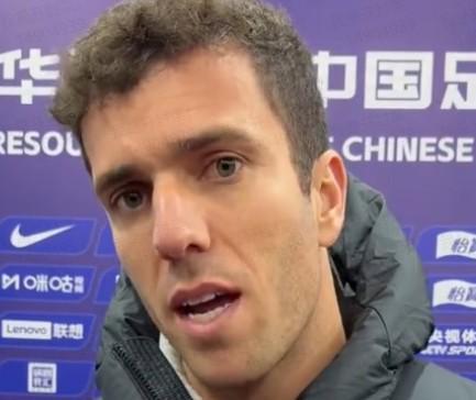 4球大胜，北京国安像英超队那样碾压对手，塞鸟笑开花