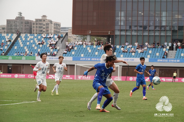 1比0开门红：广东U20点球制胜，辽粤首战像英超级别的火拼？