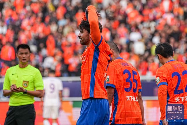 中超第29轮：山东泰山2-1拿下，泽卡像英超杀手？