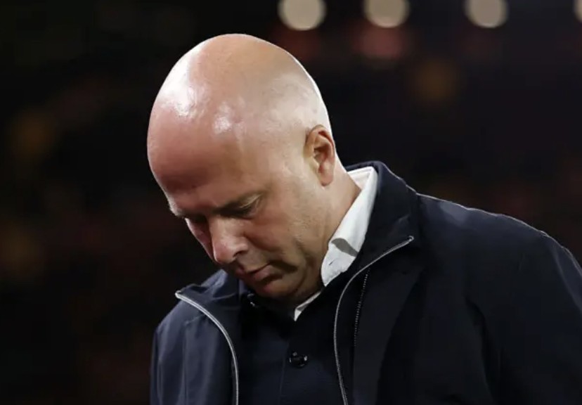 英超第10轮：利物浦防线告急，斯洛特和菲尔-琼斯都看懵了