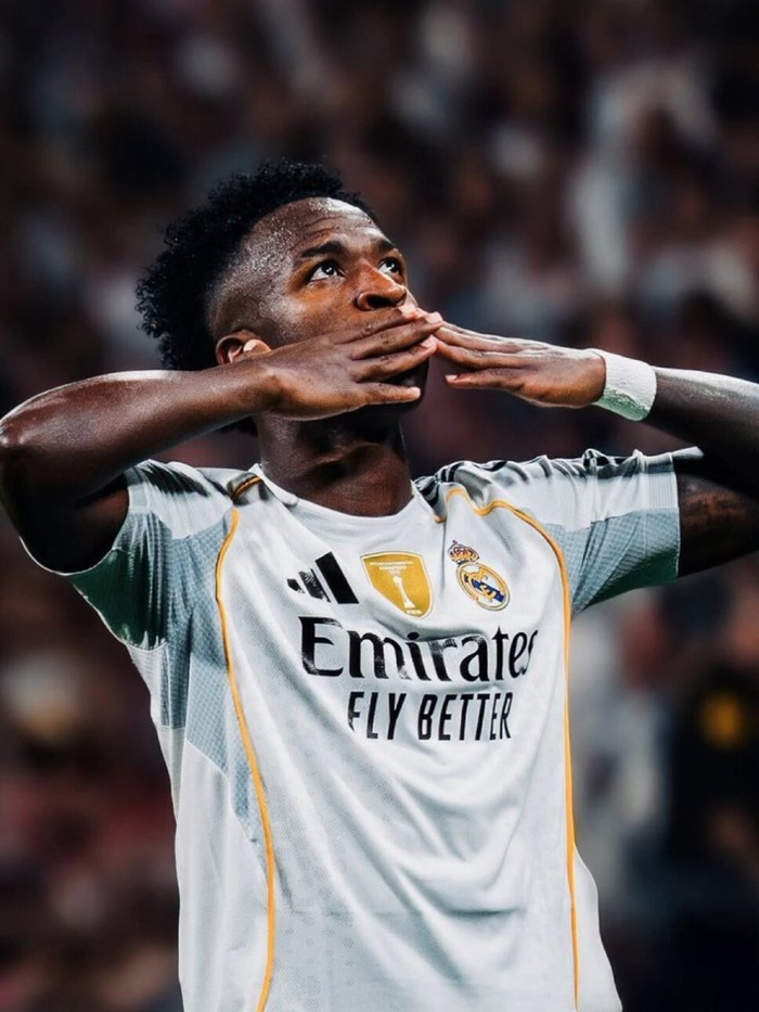 皇马2-1德比胜利，维尼修斯换下风波把西甲搅局（责任谁买单？）