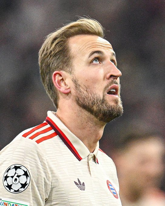 德甲第9轮3-0，拜仁把药厂按在门线，后卫崩盘