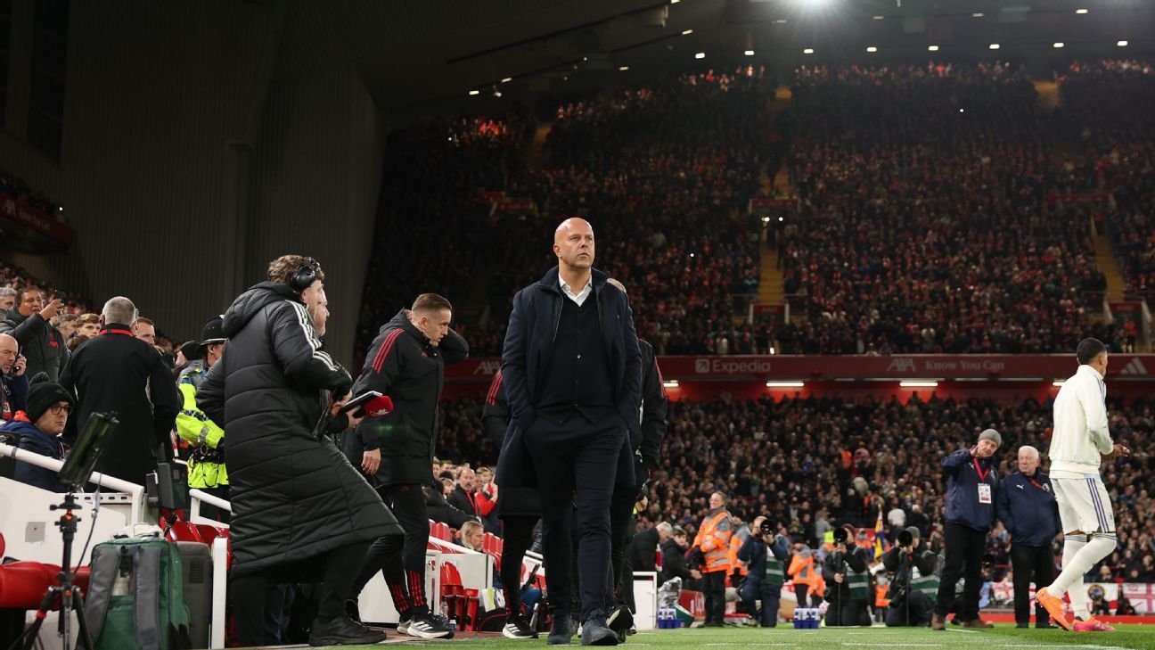 利物浦42天后首胜，萨拉赫终于发声但防守烂得比二手电器还差