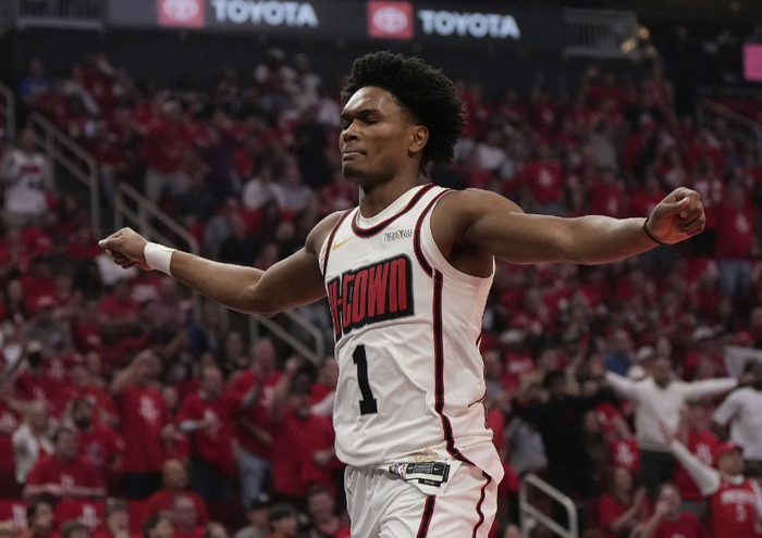 火箭128-101完胜凯尔特人，杜兰特26分，NBA这仗谁还想硬碰？