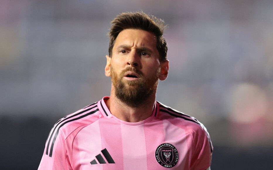 4个月换个联赛？梅西想来，C罗把利雅得胜利和英超节奏掀翻