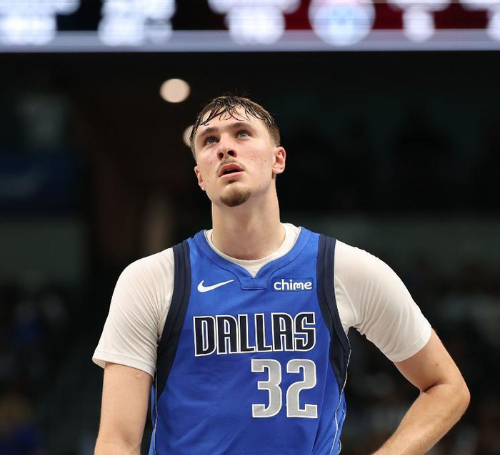 独行侠前5场2胜，NBA场内场外的那点事，拉塞尔7记三分也救不了？