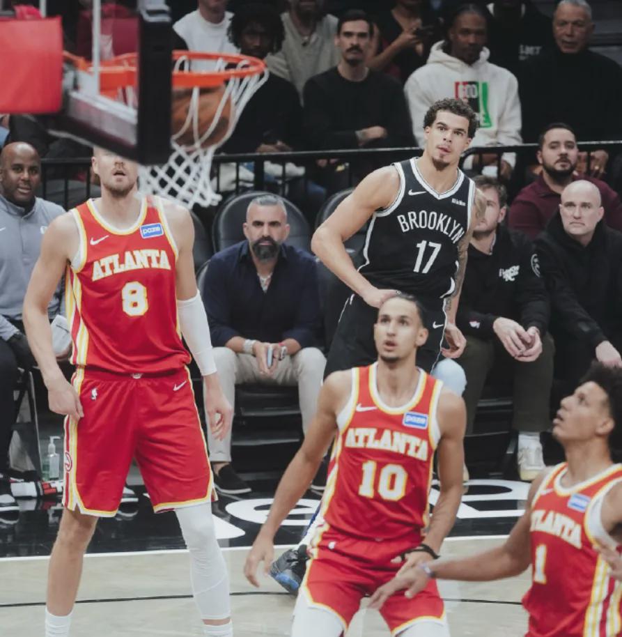 NBA两场：老鹰117-112险胜，弗拉格小牛107-105险胜跟腱惊魂加戏