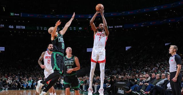 NBA常规赛128-101：火箭36分痛宰绿军，三连胜撂下狠话