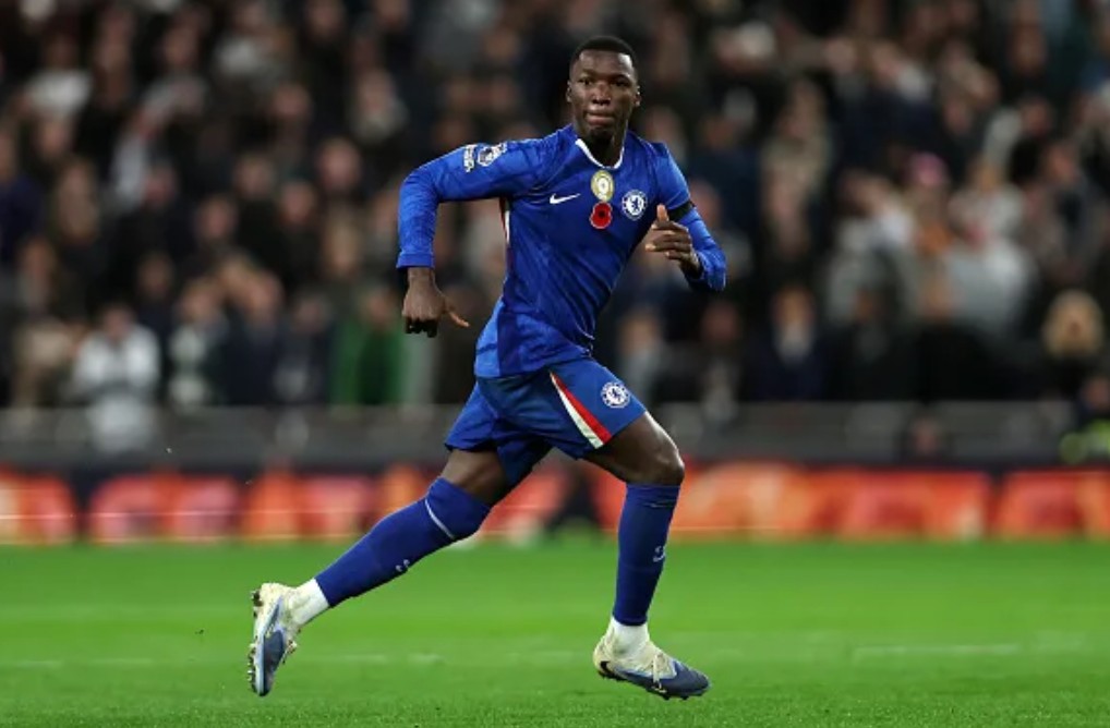 英超1-0切尔西胜托特纳姆热刺，凯塞多抢断成胜负关键