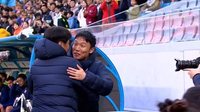 青岛海牛1-0险胜，海牛拿到24分，中超保级门票变成三选一