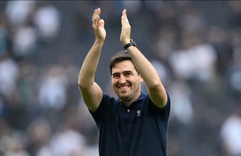 11月3日英超第10轮：伯恩茅斯9轮18分排第2，曼城16分还能笑到最后？