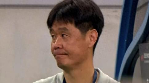 中超1:0尴尬数字：青岛海牛拿下武汉，亚泰0:4的羞辱还不够？