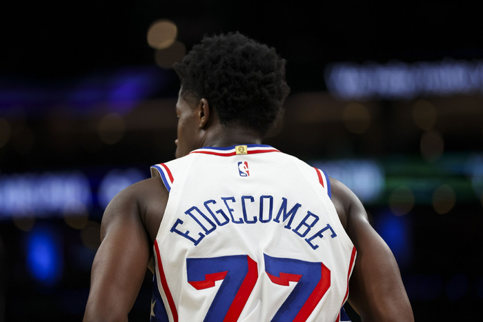 VJ-埃奇库姆34分揭幕秀，76人新秀一战登队史第三，NBA是不是要重写历史？