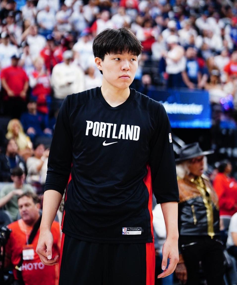 杨瀚森被送下放：20岁考验，NBA新秀生死线和培养账本