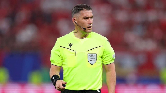 11/5 北京时间4:00 欧冠大戏：利物浦主场迎皇马，科瓦奇吹哨谁敢信？