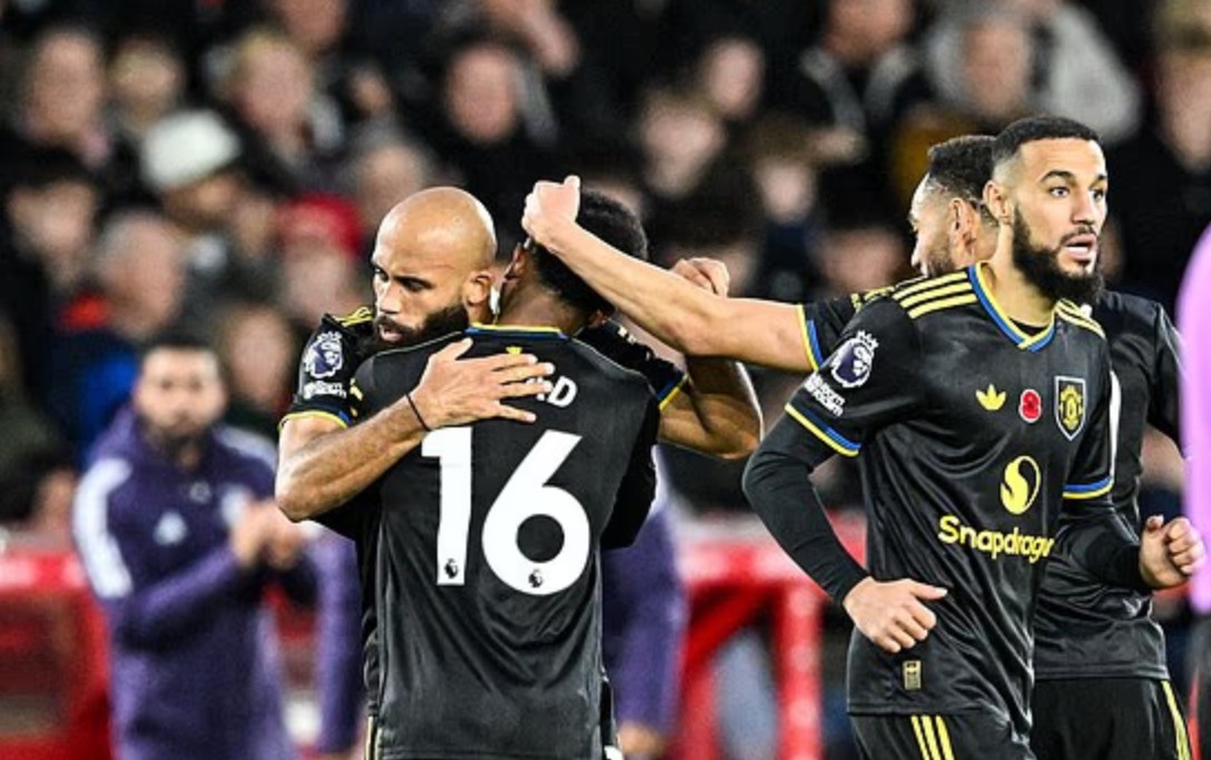 英超2-2平局：曼联连胜戛然而止，阿莫林一周年拿10分背后的问题