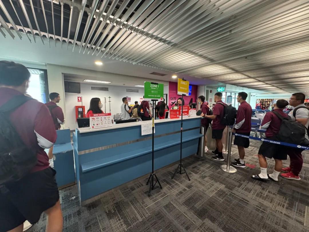 海港48小时内赴武里南：中超收兵后冲亚冠，伤病名单比阵型还乱