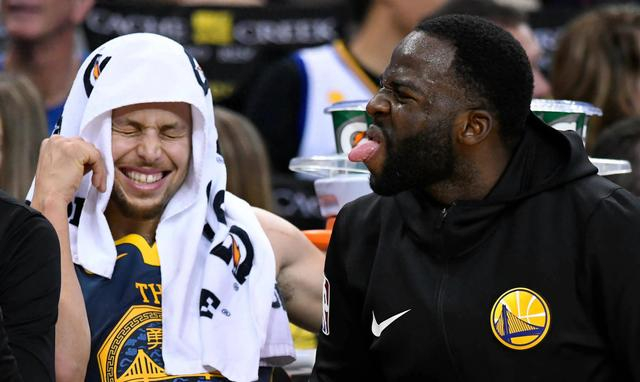 4冠标签还管用吗？斯蒂芬·库里和德雷蒙德·格林帮勇士续命，NBA谁不服