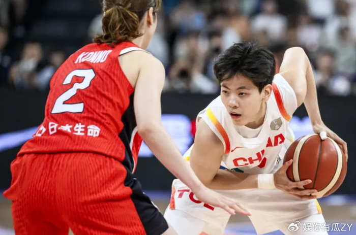只有2人上榜：篮球仅占两席，杨舒予比郭艾伦还会吸金（CBA与NBA对比）