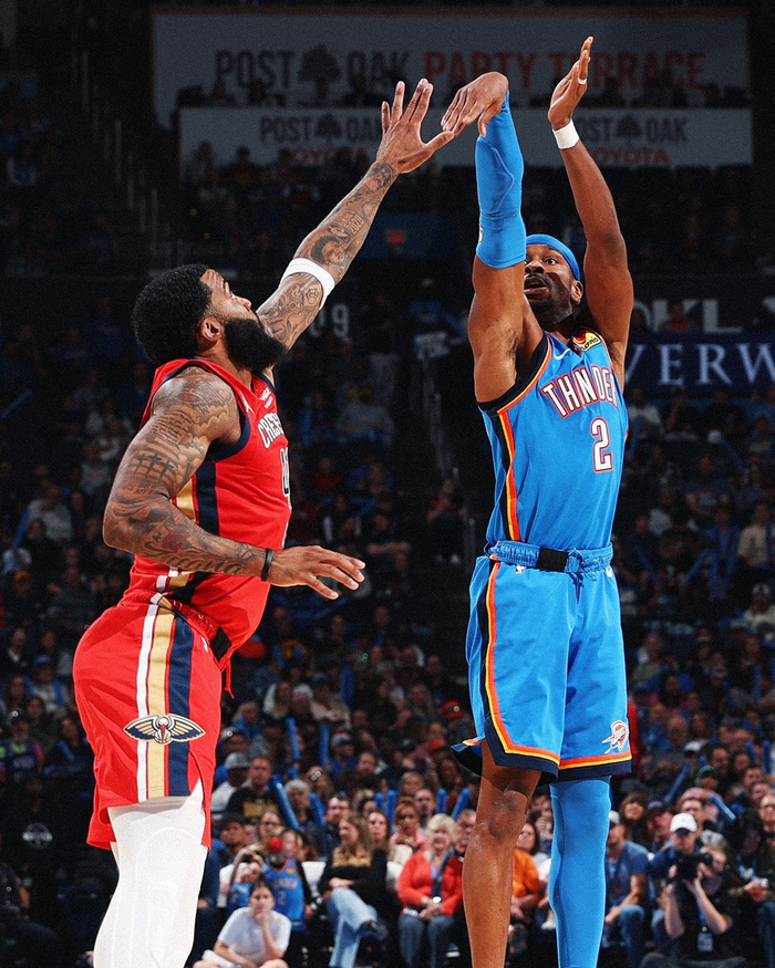 亚历山大79场20+，再差1场就冲上NBA历史榜，张伯伦那些数字咋看？