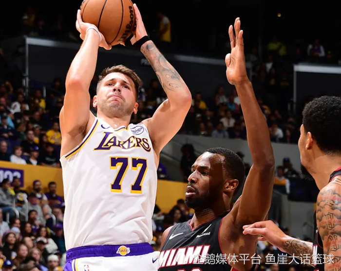 11月3日NBA8场：雷霆7连胜霸西部，马刺连胜戛然而止