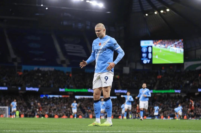 英超联赛：曼城3-1伯恩茅斯，哈兰德68%联赛进球率炸裂