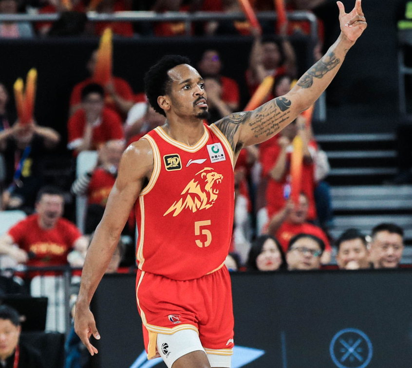 4名外援本周到位，广厦要用布朗扛起总冠军责任？NBA式豪赌还是作秀