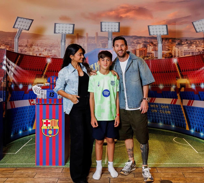 34岁生日派对变巴萨主题，蒂亚戈·阿尔坎塔拉比欧冠更会玩