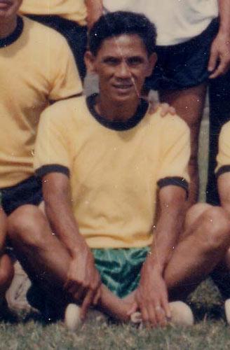 1939年生的矮脚虎黄福孝，广东足球比英超中锋更灵巧