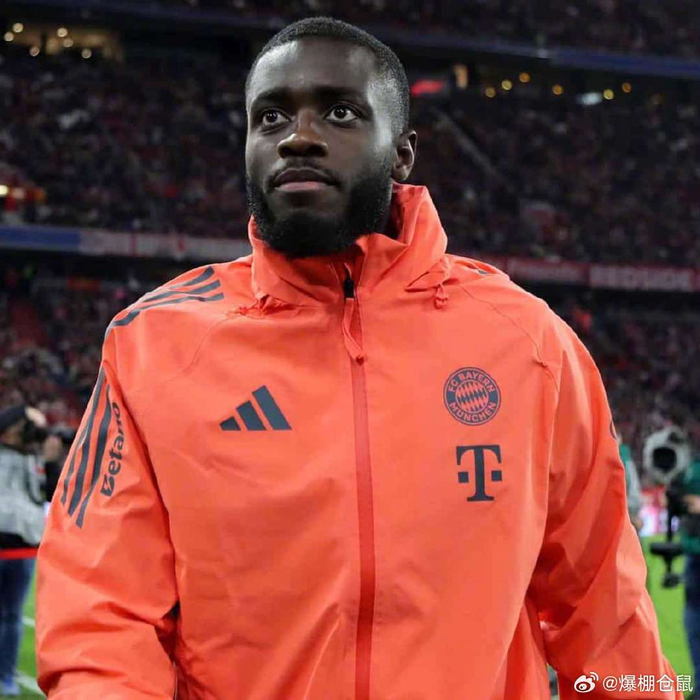 27岁合同剩6个月：拜仁后卫要17M签字费，德甲俱乐部要不要跳脚？