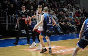 2025年11月4日 约纳瓦 vs U.尤文图斯