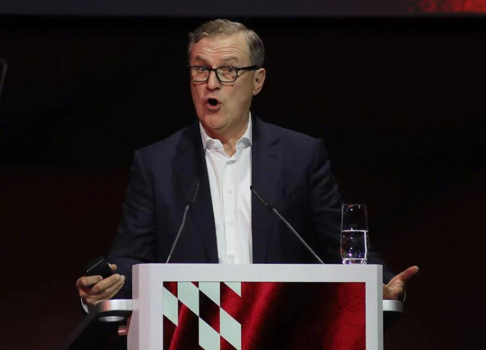 拜仁媒体收入1.03亿，德甲被英超和西甲甩出数亿差距，谁来买单？