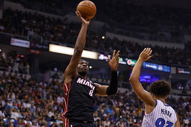 国王拟签25岁内线阿丘瓦，裁掉新秀腾位，NBA又来一次试错