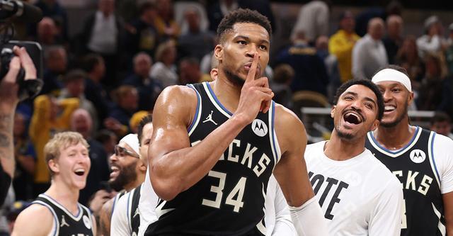 NBA常规赛117-115，雄鹿队靠字母哥33分安特托昆博压哨绝杀