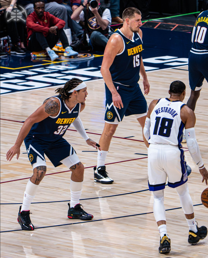 124-130输给掘金？拉塞尔·威斯布鲁克26+12，NBA底薪真能翻盘吗