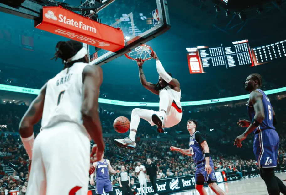 123-115！湖人残阵逆转波特兰开拓者，NBA又被伤病搅局