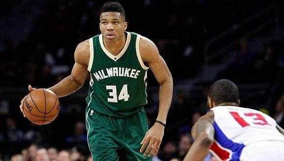 13岁被发现到NBA第15顺位，吉安尼斯·安特托孔波的逆袭故事比好莱坞还刺激