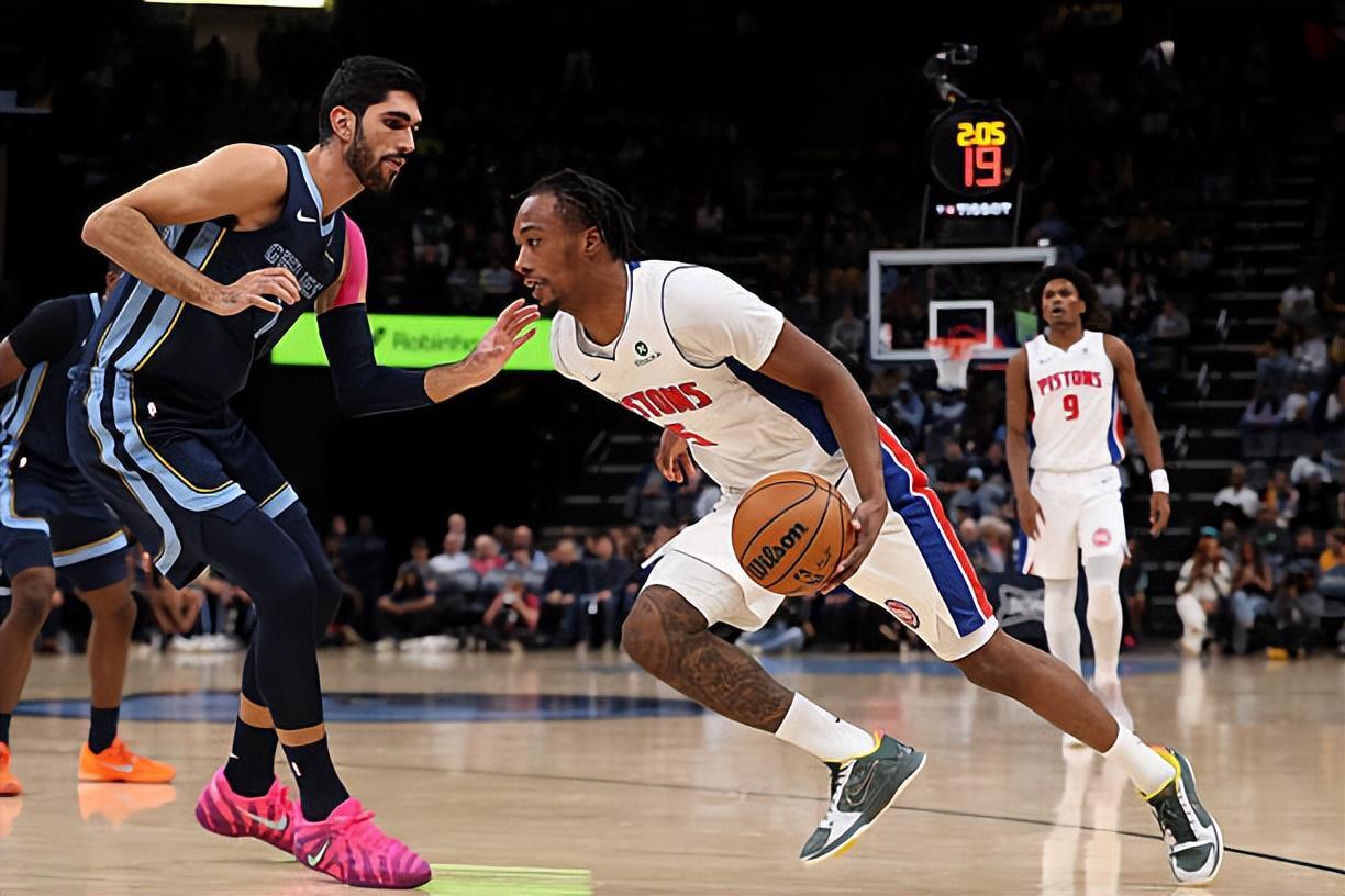 活塞114-106拿下灰熊，霍兰德20.9分钟搞定一场胜利，NBA第5胜