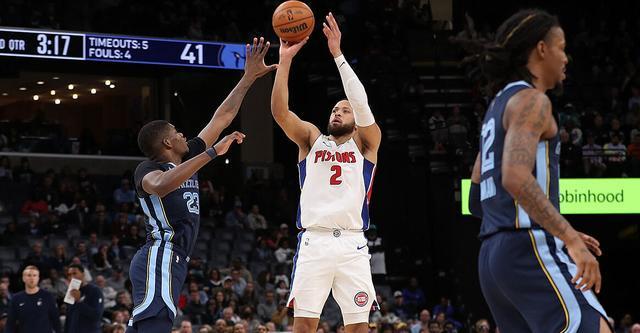 114-106！NBA常规赛：活塞客场力克孟菲斯，坎宁安33分撑起一片天