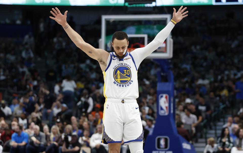 五位铁粉一队服役，能砍下60胜吗？NBA这阵容有多危险