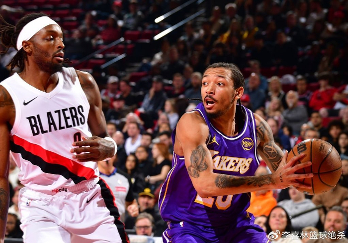 NBA 123-115！湖人缺三巨头，尼克·史密斯25分上演替补奇迹