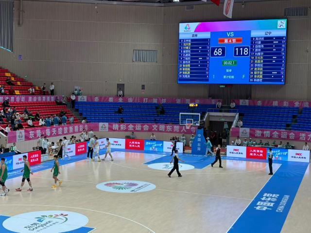 118比68横扫吉林，杨鸣全运会开局像CBA示范赛？