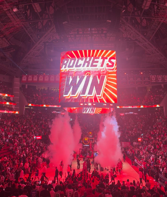 火箭4连胜！防守效率从12升到8，NBA进攻仍居首谁能挡？