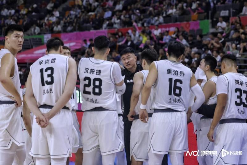 87-71开门红：广东队像NBA热身赛，杜锋还能靠老牌技撑多久？