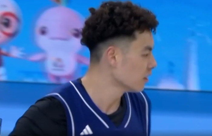 上海84-77险胜河南：全运会小组赛，上海队首节像CBA王朝，后三节像随手投篮？