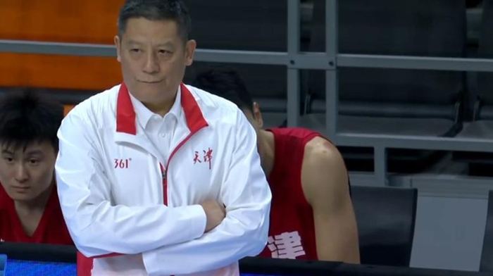 天津队109-63大胜澳门队46分,像NBA季前赛的碾压还是摆烂请示?