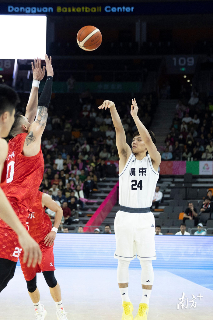 87-71！全运会首战广东胜山东：像NBA季后赛那样热闹吗？