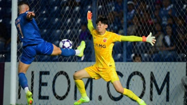 海港亚冠4轮仅1分，上海海港中超冠军脸往哪儿放？