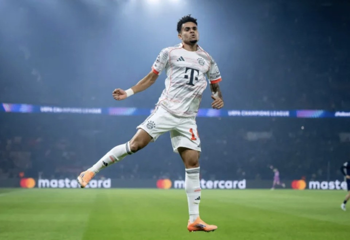 欧冠第4轮1-2，拜仁把巴黎按回地面：德国传统足球还是那套狠活