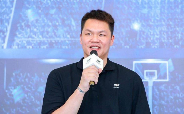 300万美元还不够？广东队为内线下注，NBA旧将和蒂姆·波尔被拉进话题里